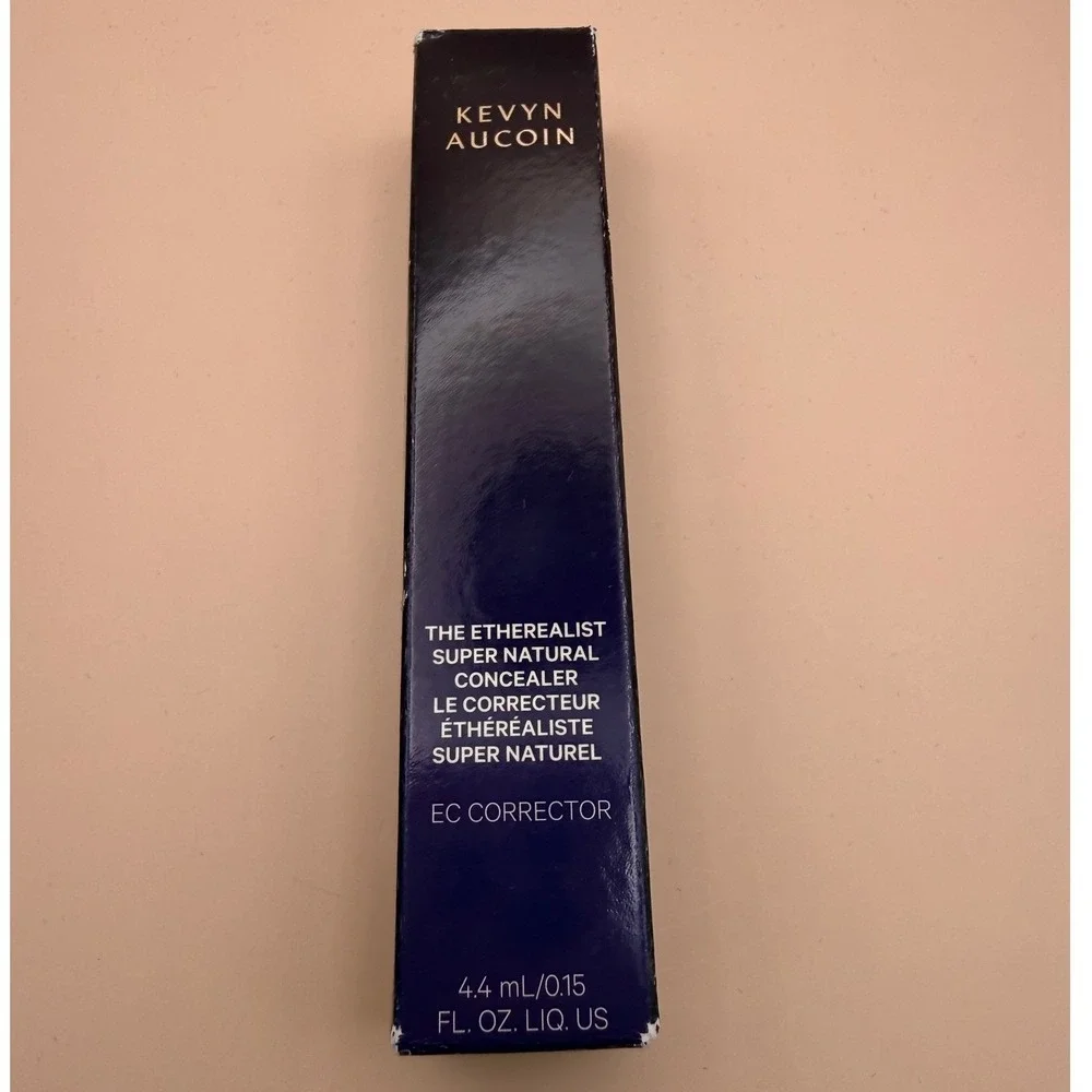 Kevyn Aucoin OleHenriksen‎ Paris Hilton Beauty Bundle 7pc Set NEW